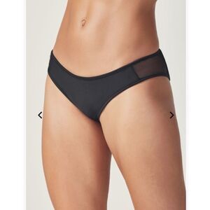 NWT! Fabletics Jaz Black Bikini Bottom